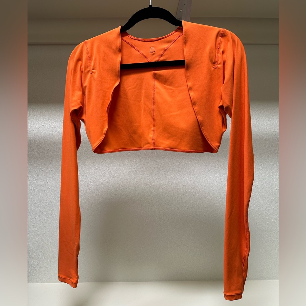Vitality Activewear Cloud II™ Shrug - Peach